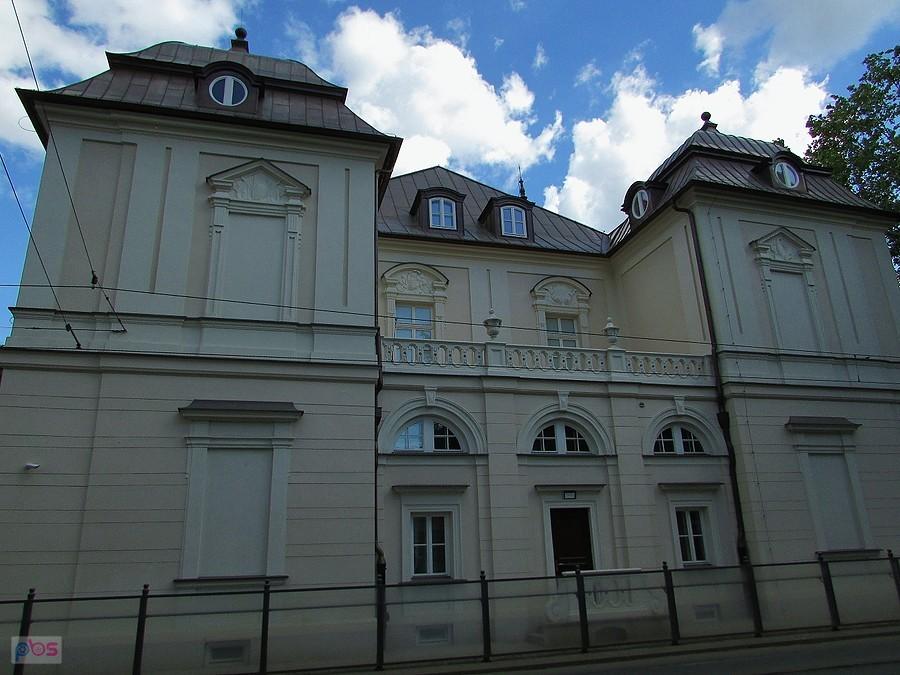Pałac Przebendowskich - boczna elewacja
