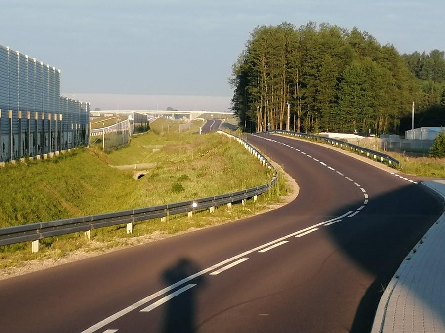 Początek trasy rozpoczynam wzdłuż autostrady A2.