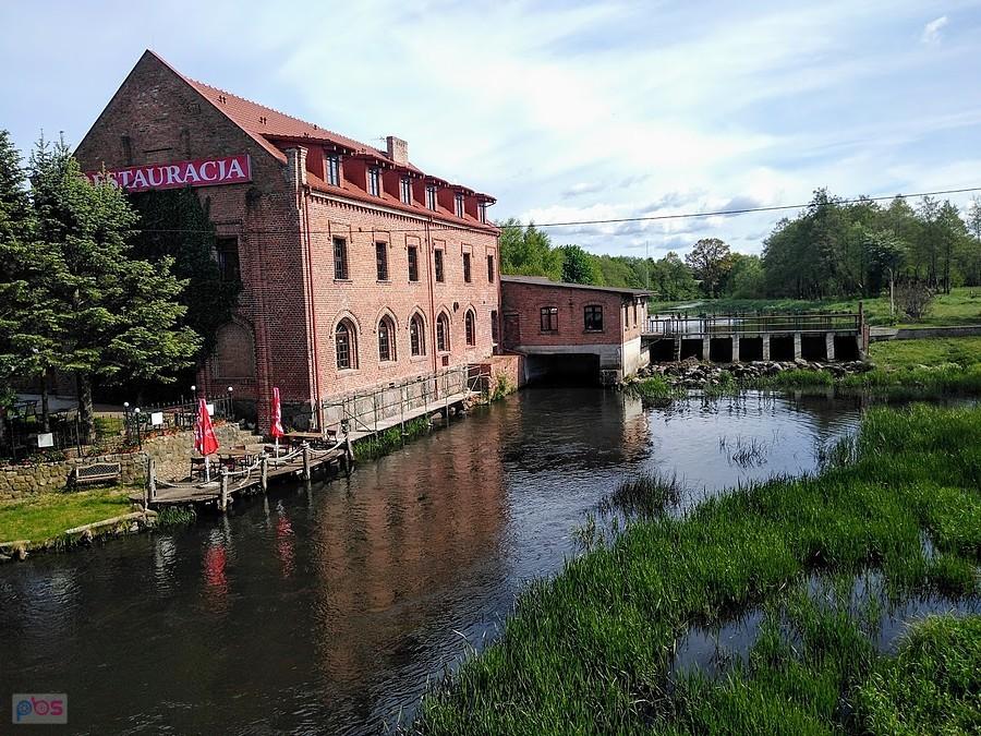 Młyn w Poganicach na rzece Łupawa