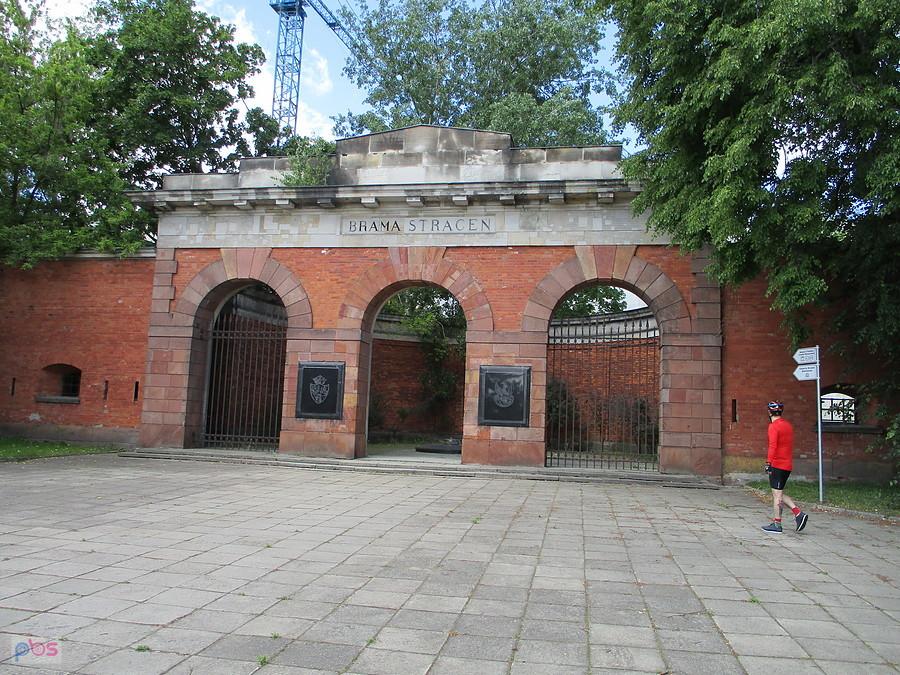 Brama Straceń w Cytadeli Twierdzy Warszawa