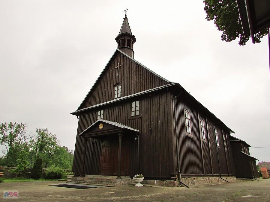Kiczki Drugie - drewniany kościół św. Anny z 1751 roku
