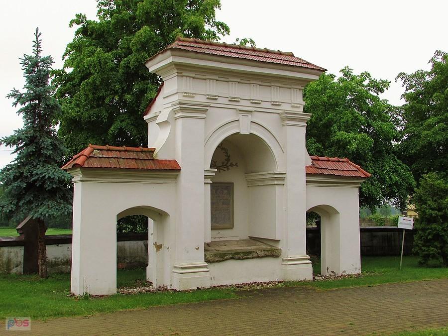 Jeruzal - mauzoleum Floriana Cieszkowskiego