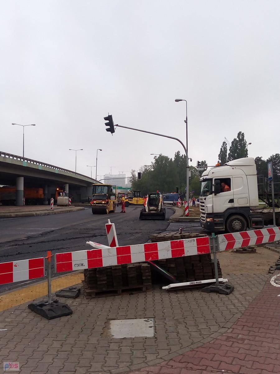 Remont ronda Górczewska- Prymasa Tysiąclecia. Dziś też pracują