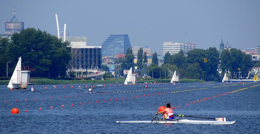Najszerzej uchwycona perspektywa nad wiosłami, Jezioro Maltańskie, Poznań