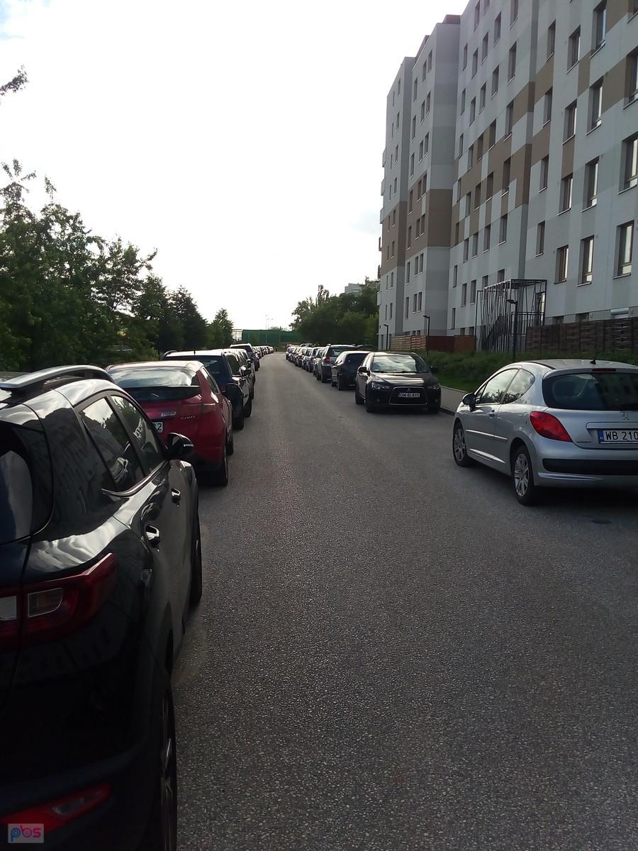 Bolączką nowych osiedli jest brak miejsc do parkowania