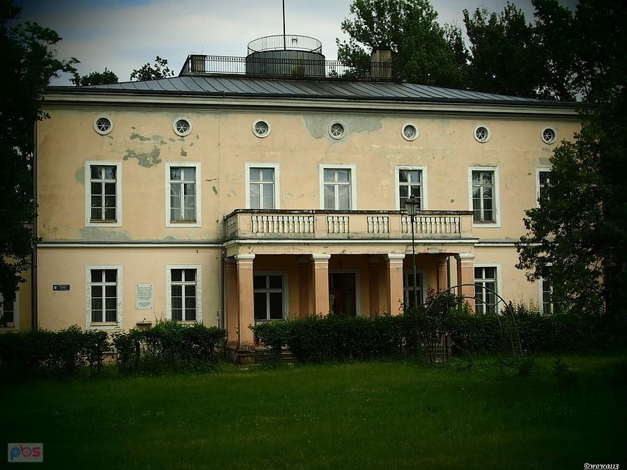 Pałac w Błotnicy Strzeleckiej