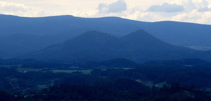 Wyzoomowane Sokoliki w Rudawach Janowickich