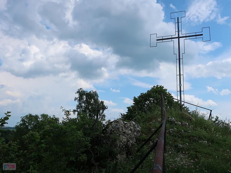 Krzyż na górze Kozłowej w Czubrowicach