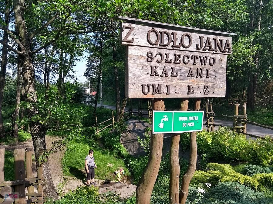 Skałbania, źródło Jana