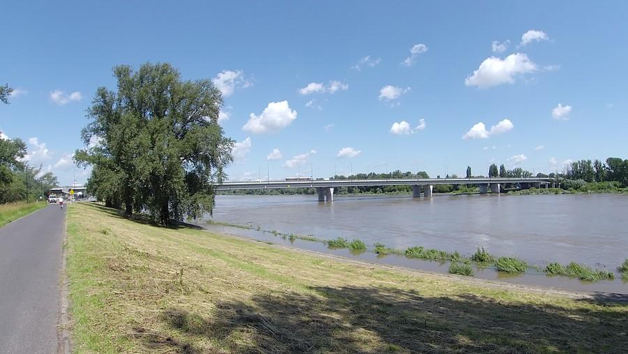 Most Łazienkowski