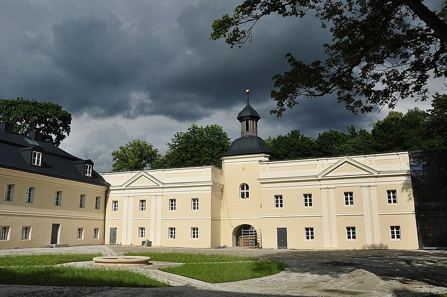 Siemianowice Śląskie - Pałac Donnersmarcków w Parku miejskim