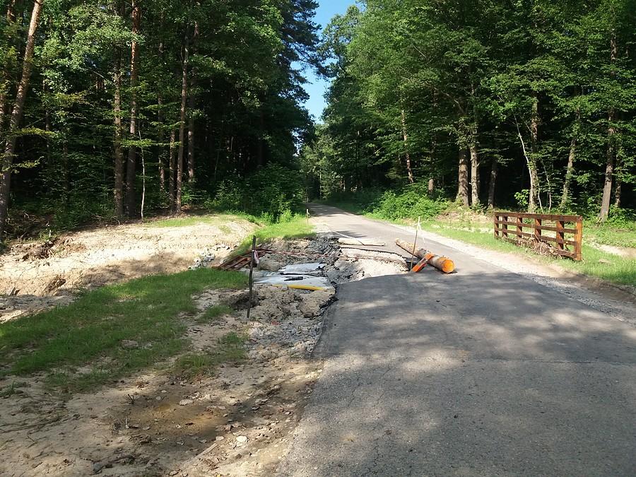Po powodzi błyskawicznej.