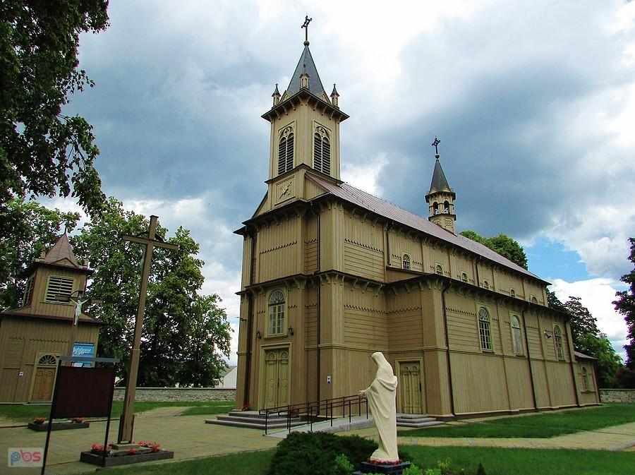 Kościół w Żeliszewie Podkościelnym zbudowano w latach 1770-1777