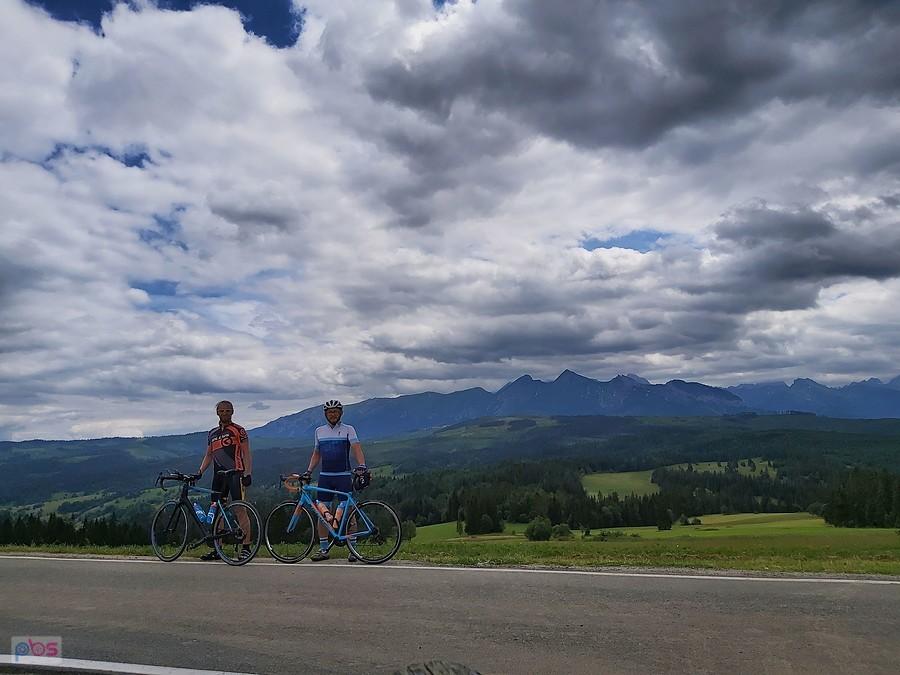 W tle Tatry