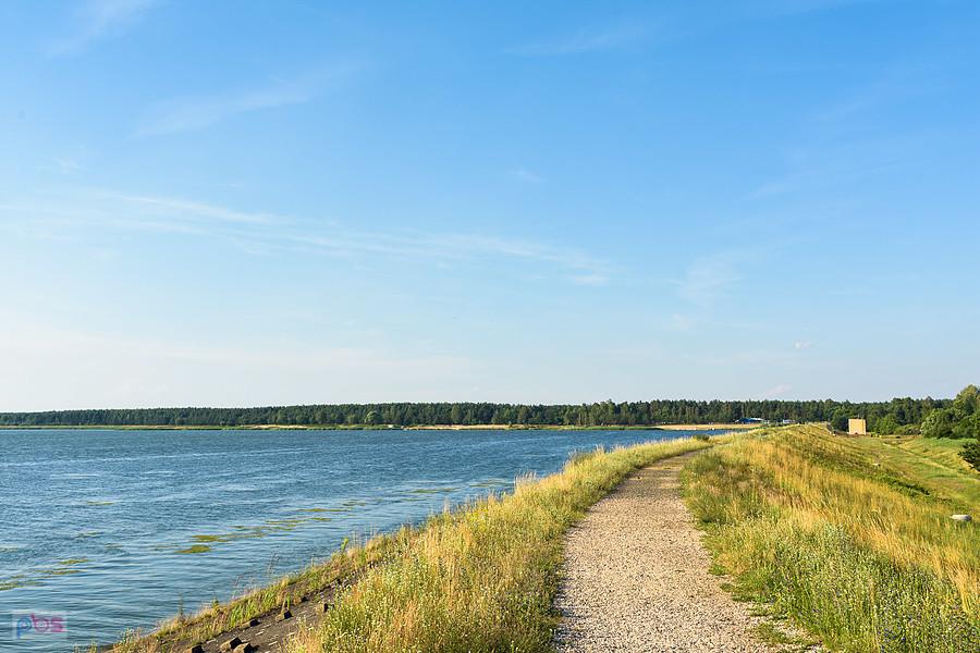 Południowy brzeg zbiornika "Poraj"