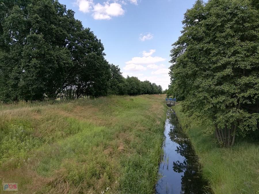 Szlak przy kanale