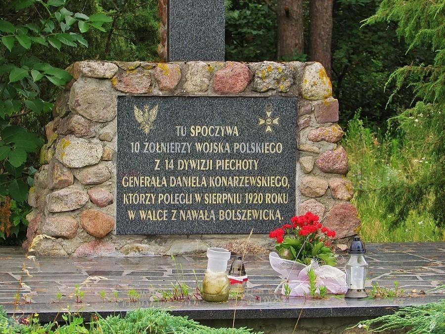 Mogiła żołnierzy z 1920 roku przy wsi Stary Bubel