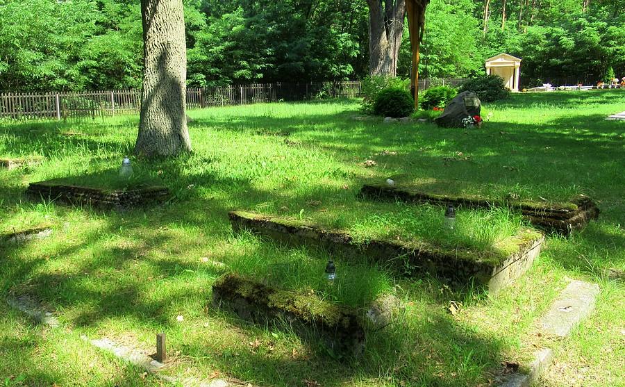 Groby zapomniane, Radzewice