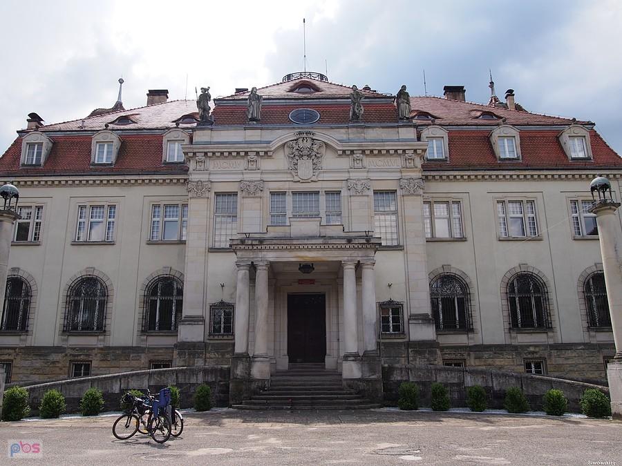 Pałac w Brynku