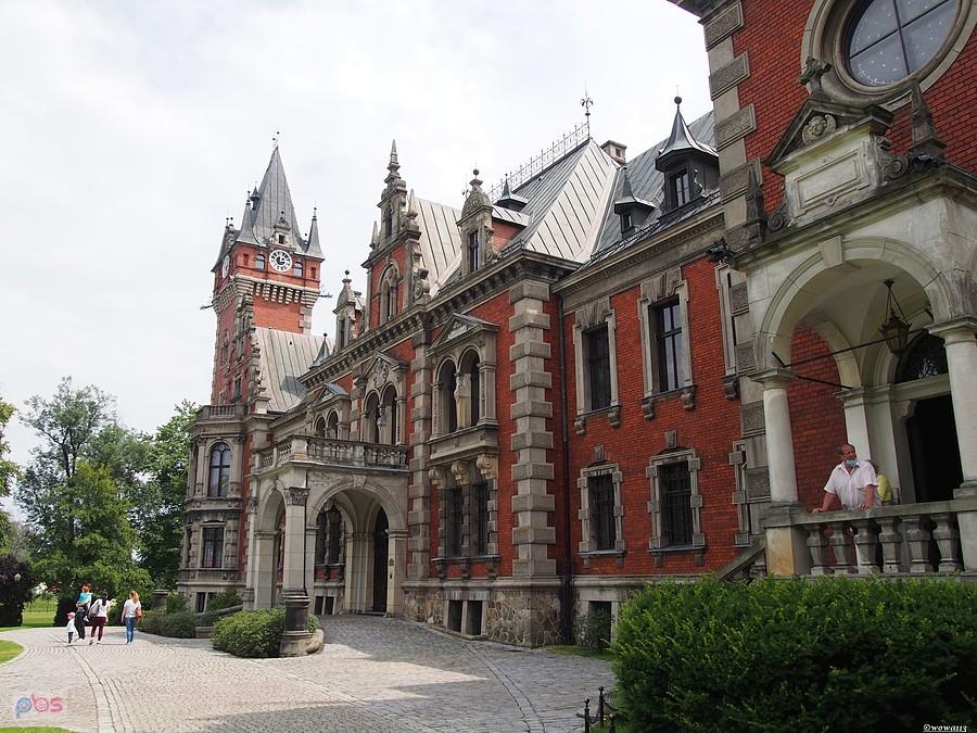 Pałac w Pławniowicach
