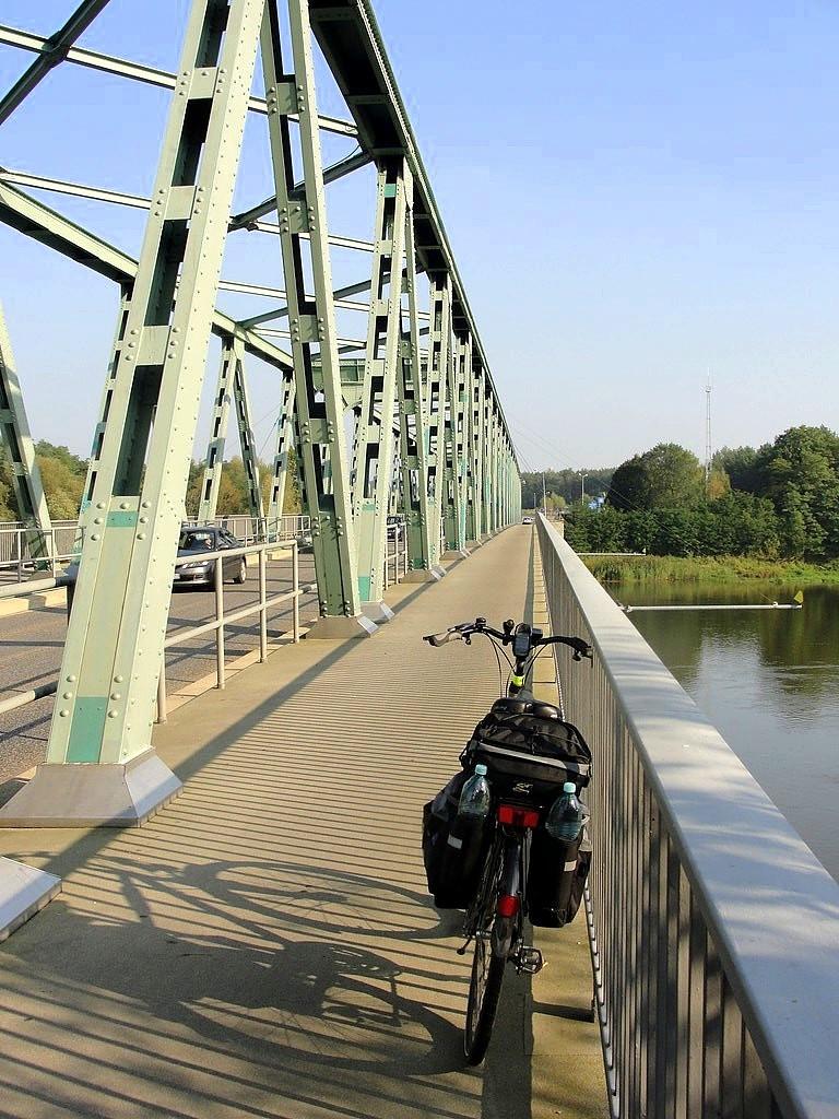 Most przez Odrę w Hohenwutzen