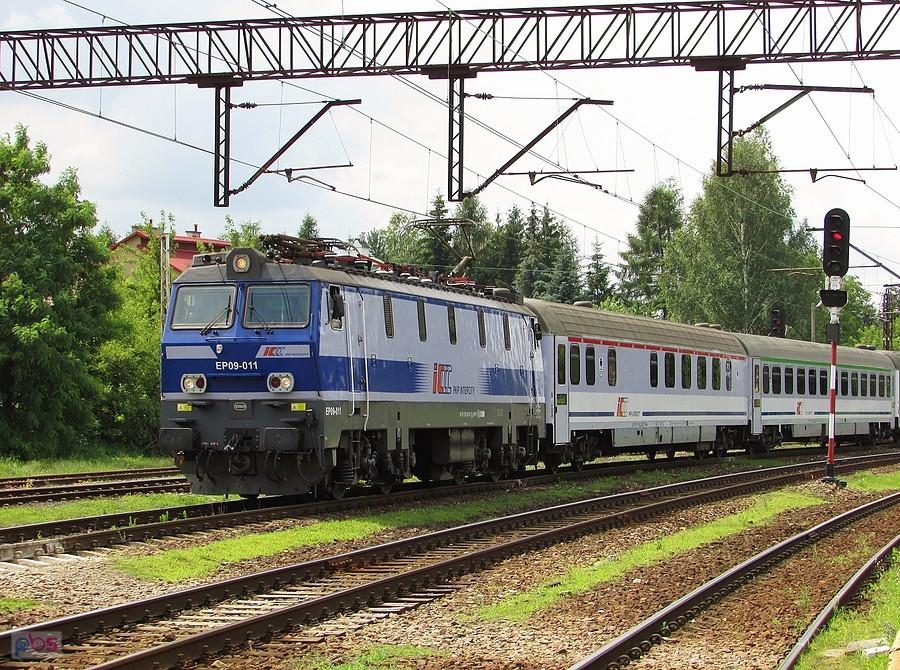 Intercity Siemiradzki z Przemyśla do Jeleniej Góry