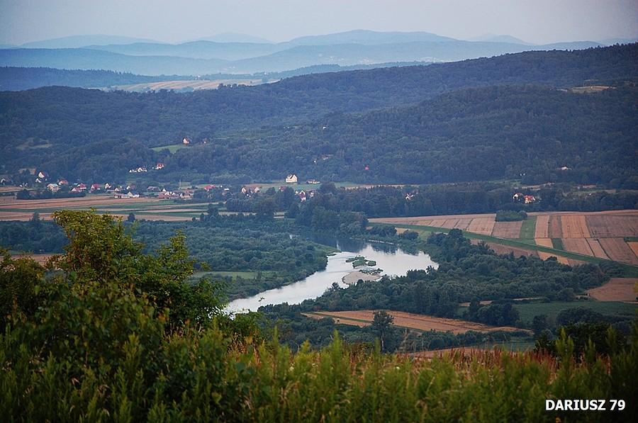 Wieża widokowa - Dąbrówka Szczepanowska widok na Dunajec