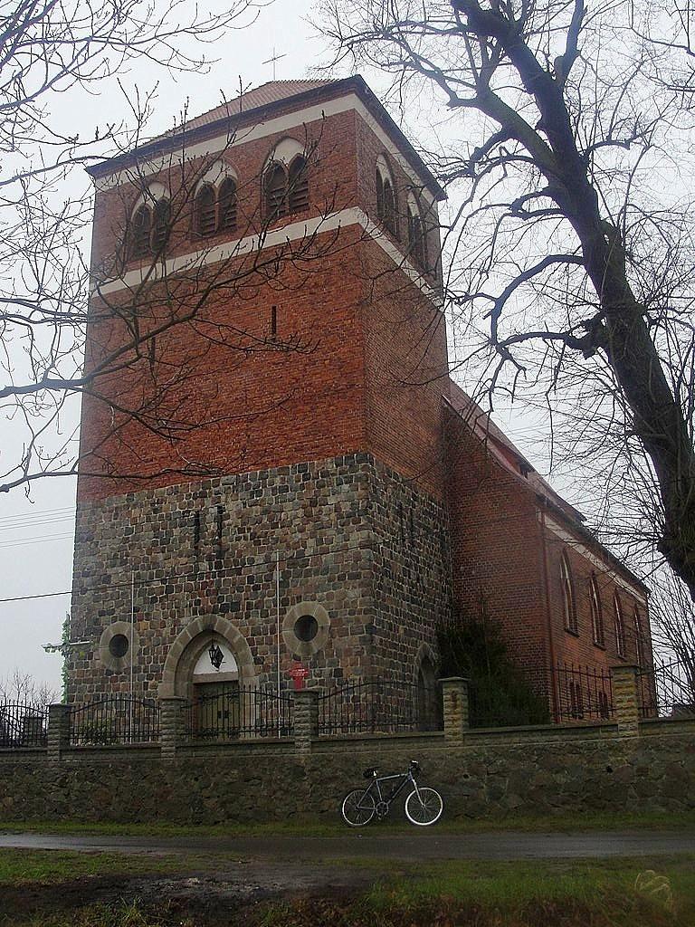 Kościół w Maszewie