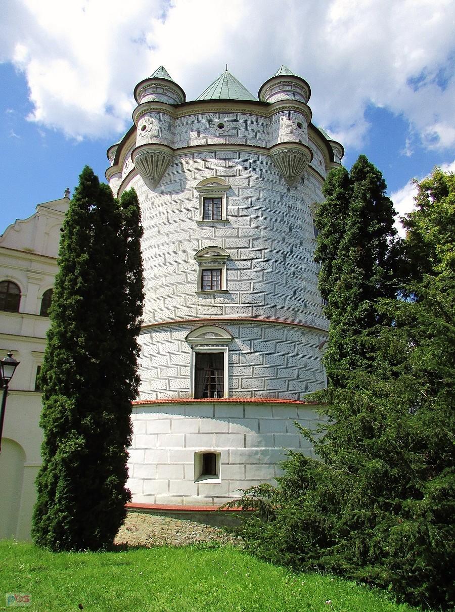 Baszta Królewska - jej pierwowzorem była korona Zygmunta III Wazy