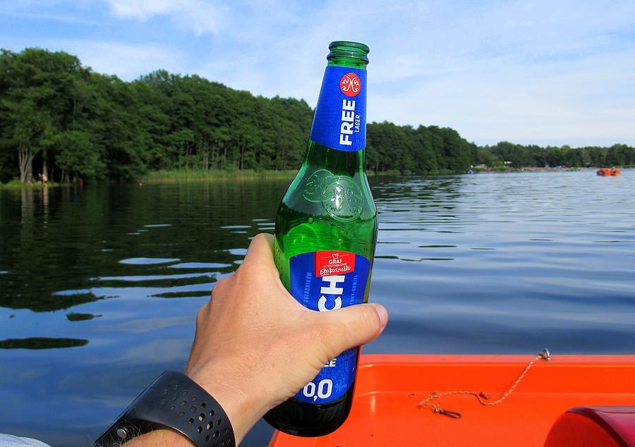 Trochę szkoda, że free, ale jadę=nie piję. Nawet rowerem wodnym :) Jezioro Strzeszyńskie, Poznań