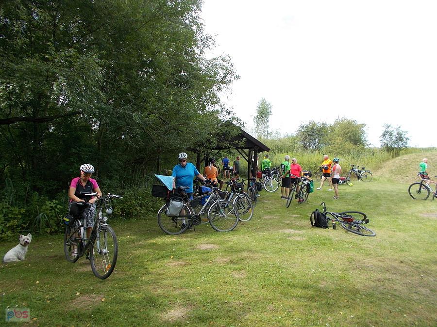 Grupa Rowerowa STOP na strzelnicy w Wężowcu
