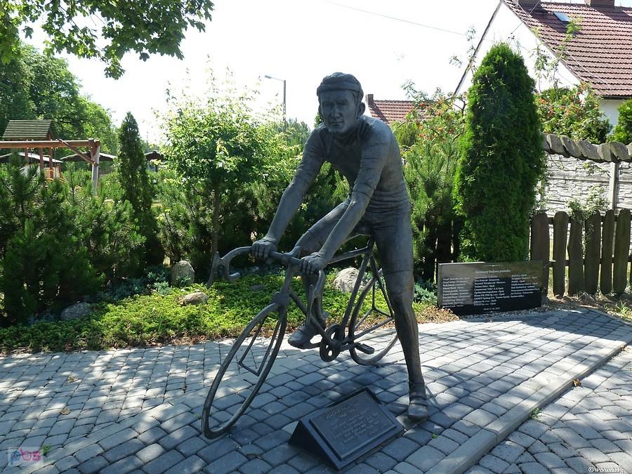 Z wizyta u mistrza. Joachim Halupczok. Niwki.