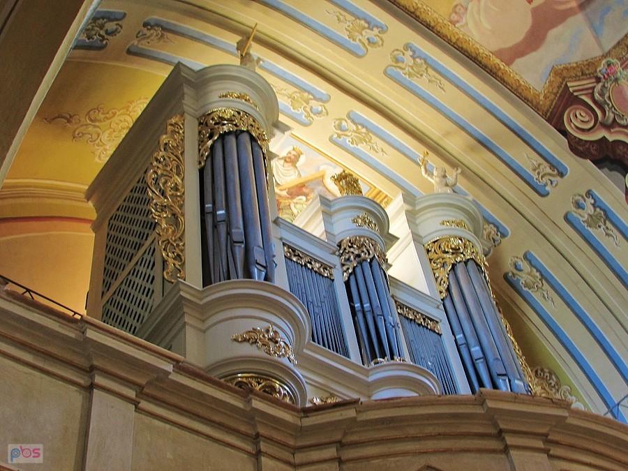 Kalwaria Pacławska - organy pochodzące z 1858 roku wykonał organmistrz lwowski Roman Ducheński