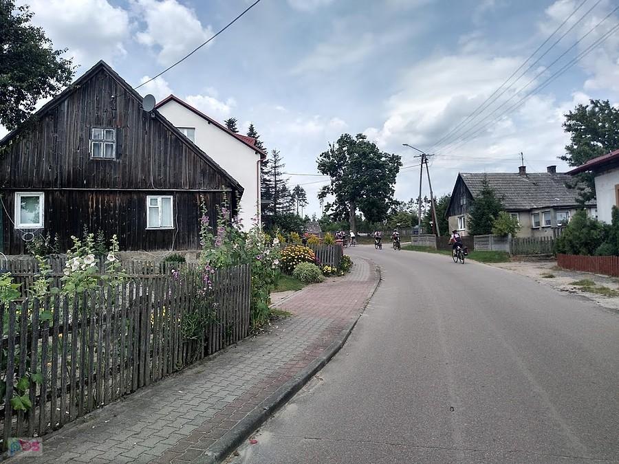 Wiejska ulica