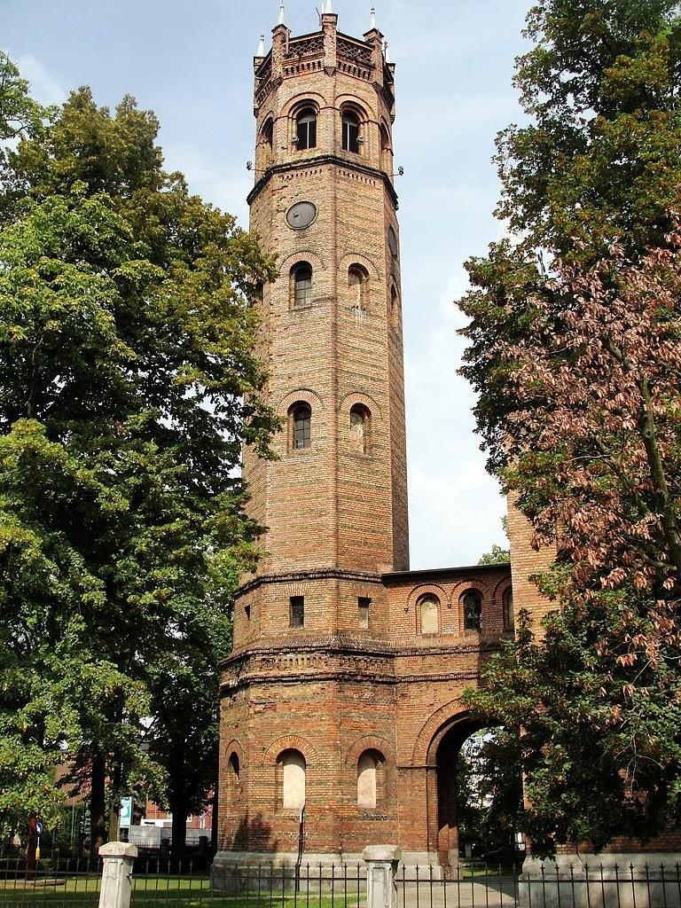 Wieża dzwonnicza kościóła Świętego Zbawiciela w Skwierzynie