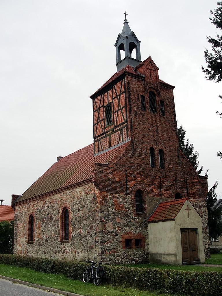 Kościół wiejski w Ragow