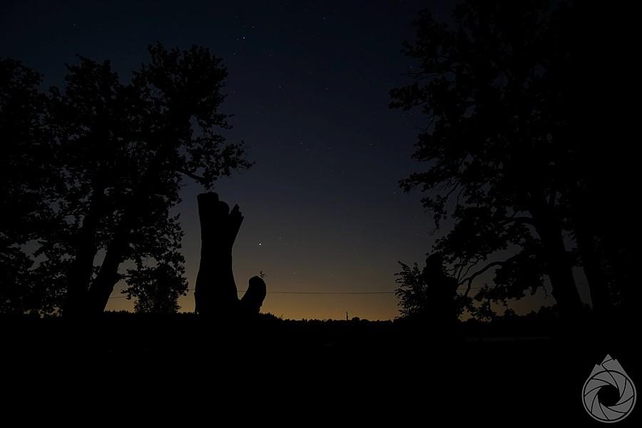 niby noc ale w oddali już się jaśni