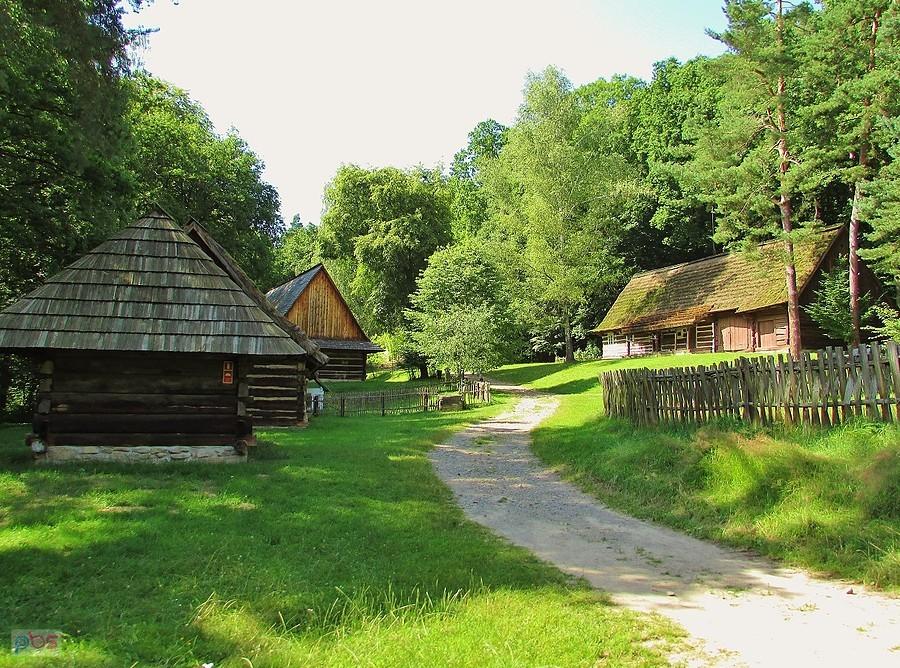 Skansen w Sanoku - wieś łemkowska
