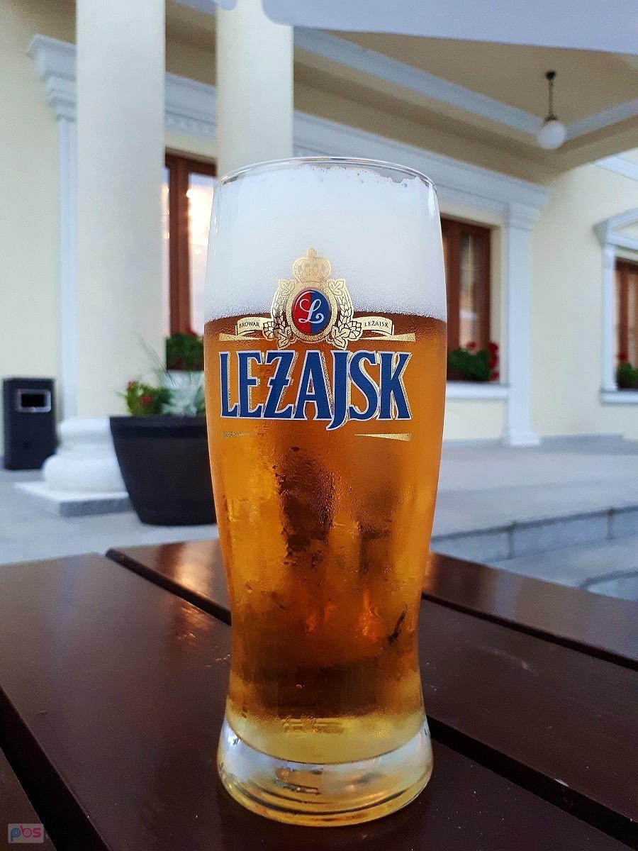 Łyk zimnego browarka na zakończenie dnia