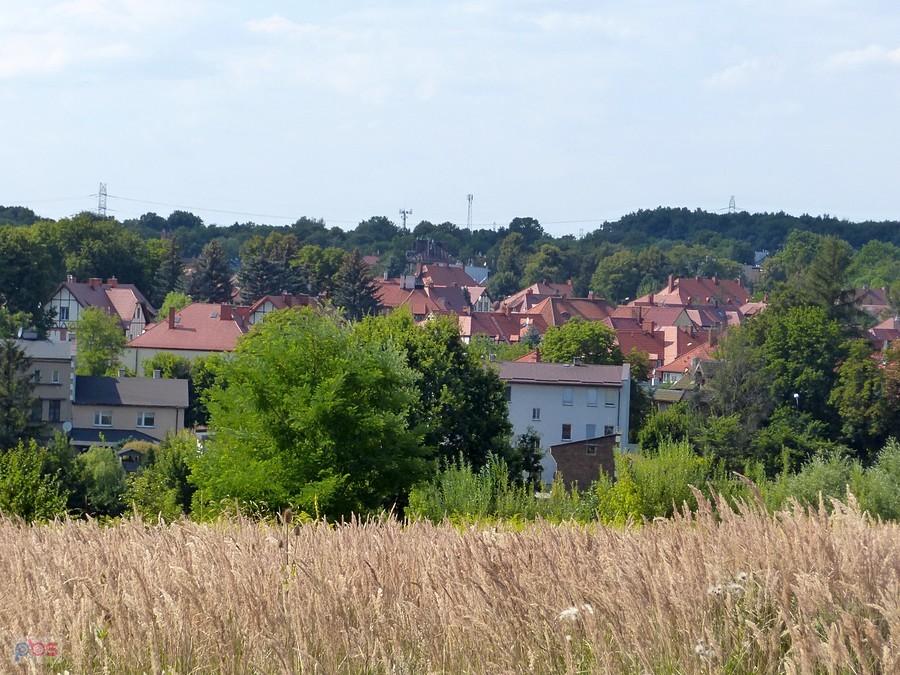 Wdok na os. Ballestrema z Chorzowskiej.