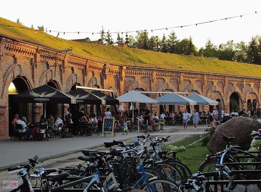 Popołudniowy Fort Służew