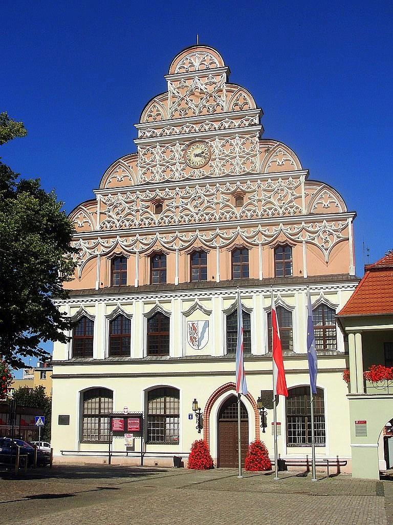 Wznoszony od XIII wieku ratusz w Stargardzie