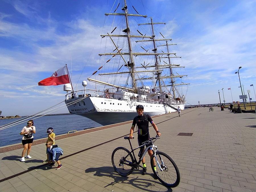 Dar Młodzieży.
