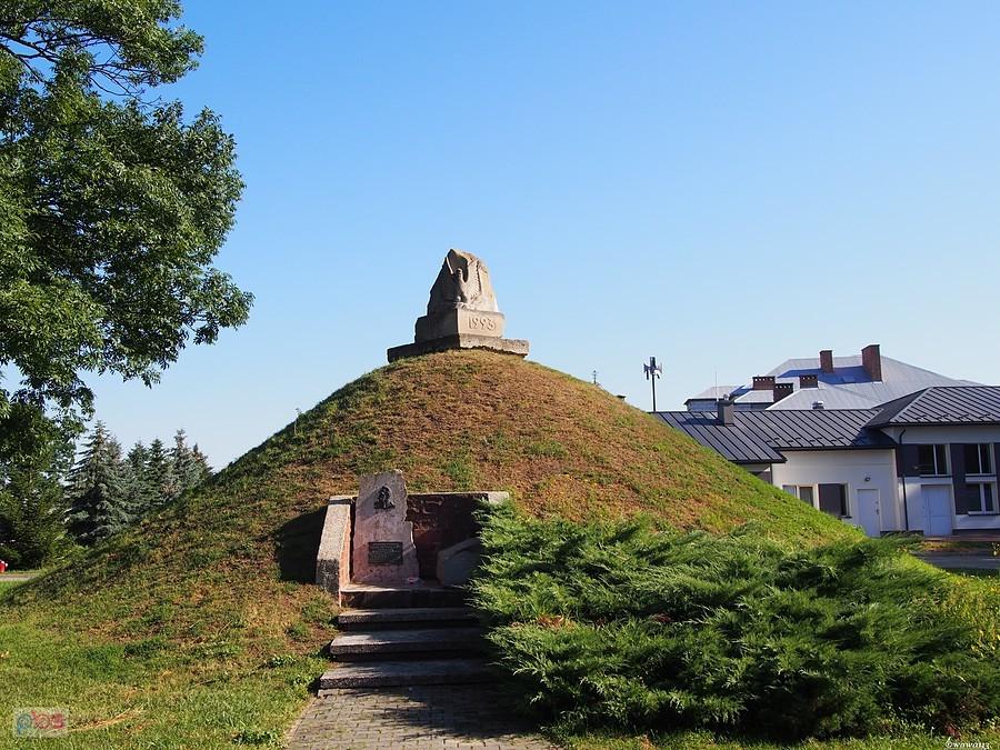 Kopiec Piłsudskiego w Jarczowie