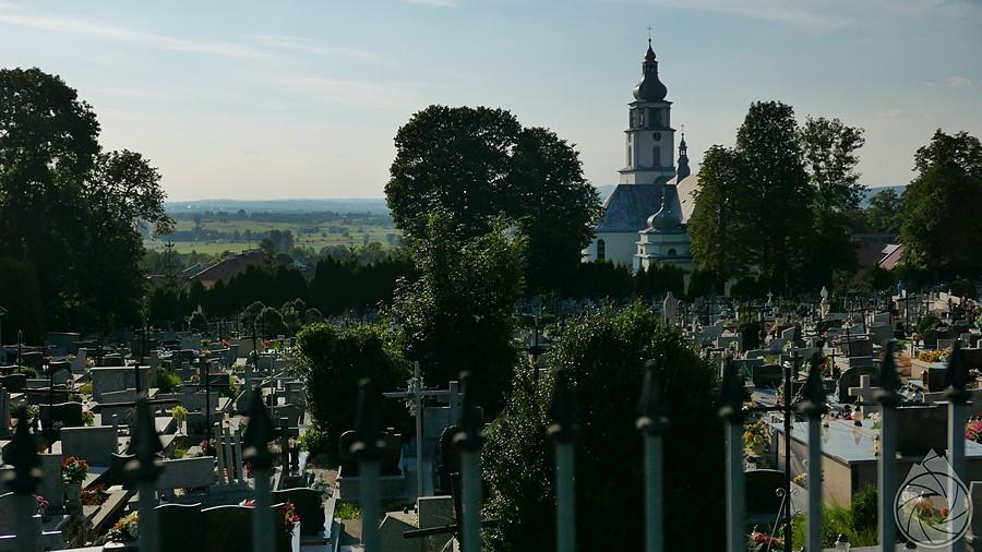 nad kościołem w Tarnowcu