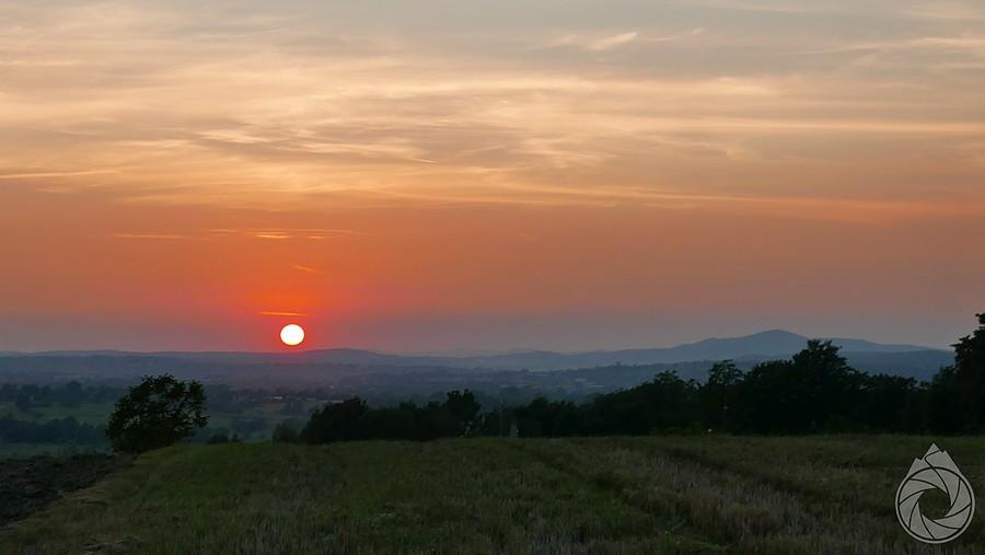zachód słońca z górki nad Tarnowcem