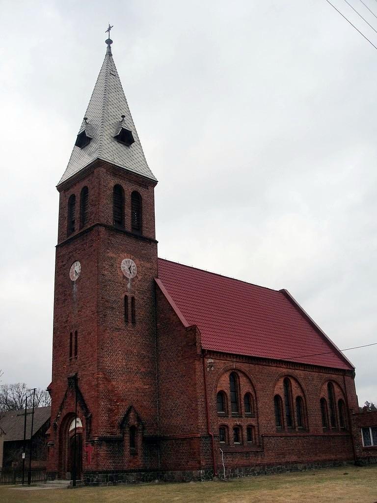 Kościół z XIX wieku w Lubogoszczy