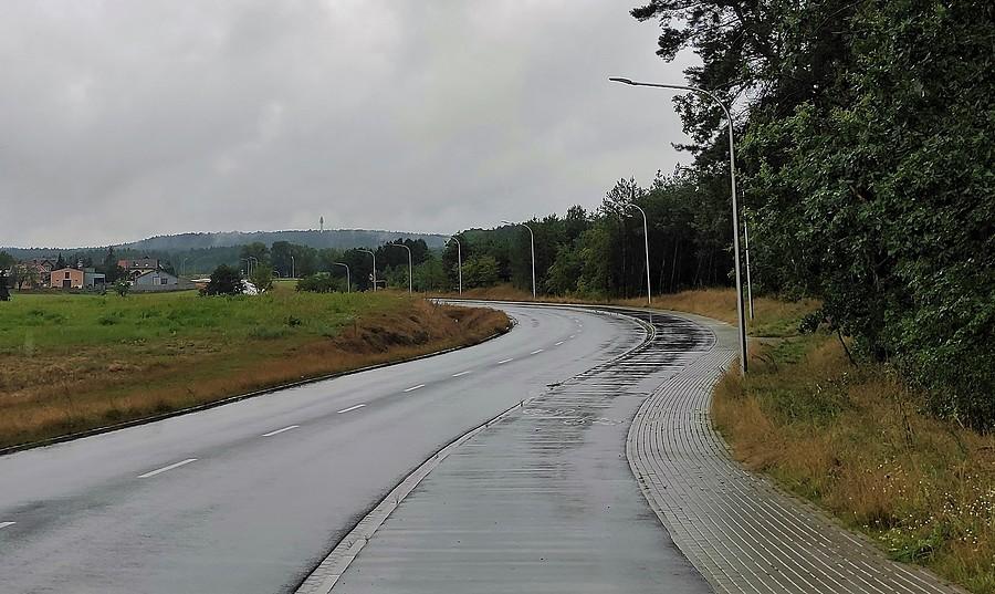 W tle (nie)widać Dziewiczą Górę