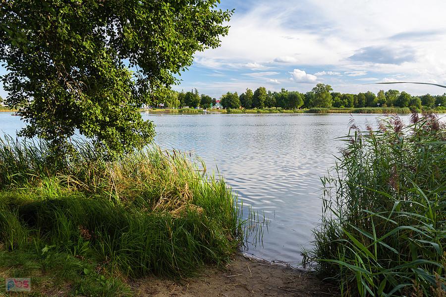 Widok z brzegu po północnej stronie