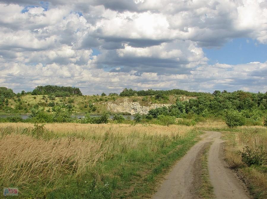 Droga prowadząca na wschodni kraniec zbiornika Podkowa
